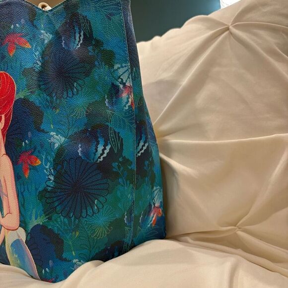 Dooney & Bourke X Disney Ariel The Little Mermaid Tote Bag & Wristlet Wallet NWT - Picture 5 of 13